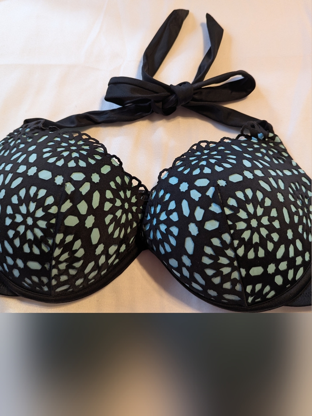 Ladies Padded Underwire Bikini Top Size 36 C